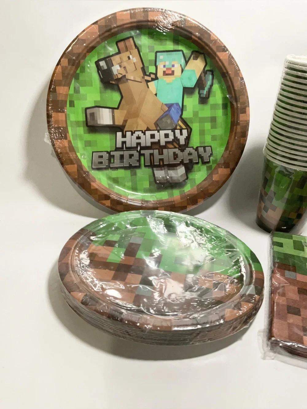Pixel Miner Dinner Dessert Plates Cups Napkin 120ct Video Game Minecraft